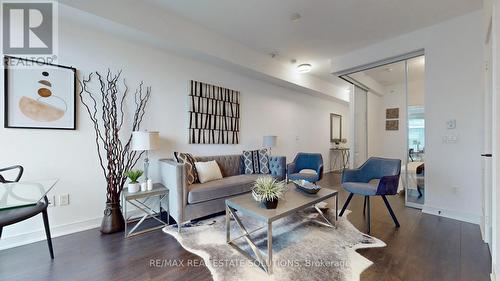 #806 -60 Tannery Rd, Toronto, ON - Indoor Photo Showing Living Room