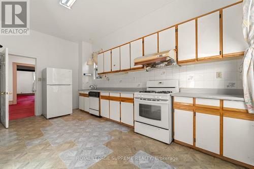 1309 King Street W, Toronto, ON - Indoor Photo Showing Kitchen