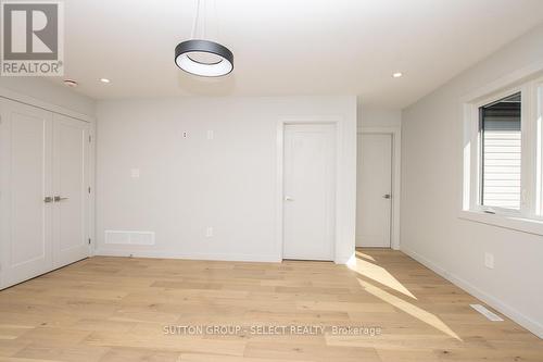 2286 Wickerson Road, London, ON - Indoor Photo Showing Other Room