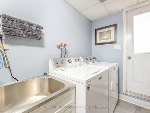 3A Humber Hill Ave, Toronto, ON - Indoor Photo Showing Laundry Room