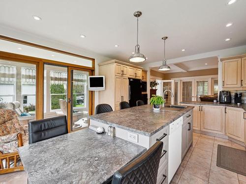 Kitchen - 1246 Route 132, Saint-Anicet, QC - Indoor Photo Showing Kitchen With Upgraded Kitchen