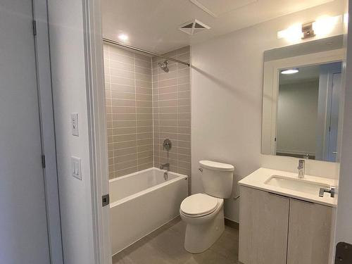 1708-357 King St W, Toronto, ON - Indoor Photo Showing Bathroom