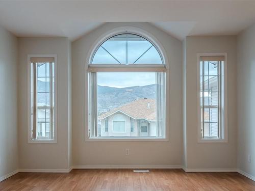 46-3096 South Main Street, Penticton, BC - Indoor Photo Showing Other Room