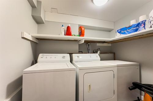 265 Gemini Road, Kelowna, BC - Indoor Photo Showing Laundry Room