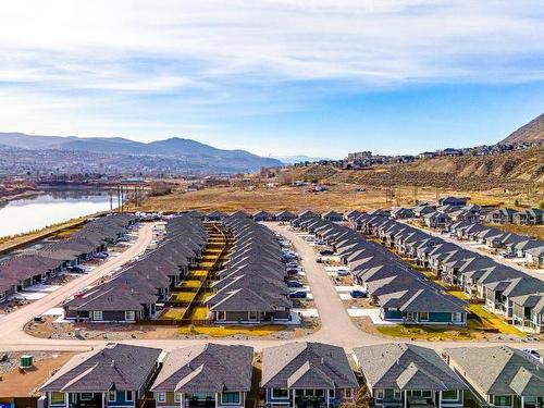 208-641 Shuswap Road E, Kamloops, BC - Outdoor With View