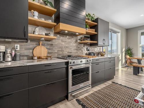 3640 Sillaro Drive, Kamloops, BC - Indoor Photo Showing Kitchen With Upgraded Kitchen