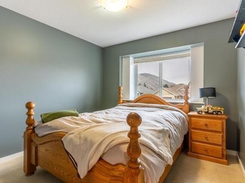 754 Mccurrach Road, Kamloops, BC - Indoor Photo Showing Bedroom