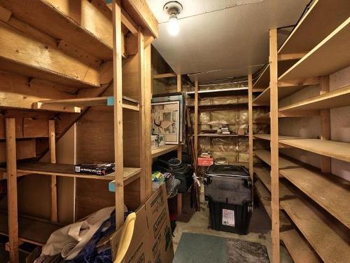 170 Waddington Drive, Kamloops, BC - Indoor With Storage