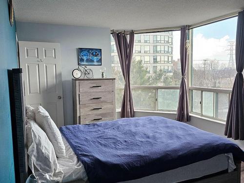 403-4460 Tucana Crt E, Mississauga, ON - Indoor Photo Showing Bedroom