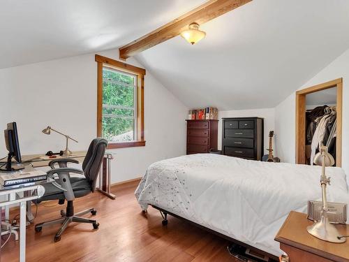 2 Main Rd, Lasqueti Island, BC - Indoor Photo Showing Bedroom