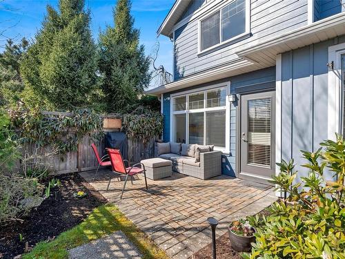 17-1880 Laval Ave, Saanich, BC - Outdoor With Deck Patio Veranda