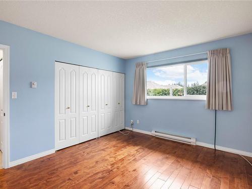 112-635 Blenkin Ave, Parksville, BC - Indoor Photo Showing Other Room