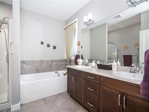 1-2991 North Beach Dr, Campbell River, BC - Indoor Photo Showing Bathroom