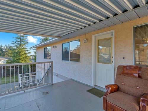 6061 Wisteria Way, Duncan, BC - Outdoor With Deck Patio Veranda With Exterior