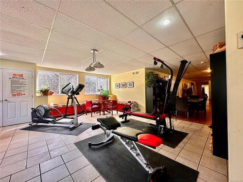 1165 Salmon River Main, Sayward, BC - Indoor Photo Showing Gym Room