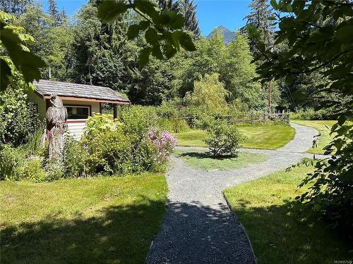 1165 Salmon River Main, Sayward, BC - Outdoor