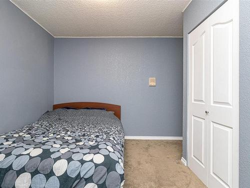 812 Killdonan Rd, Saanich, BC - Indoor Photo Showing Bedroom
