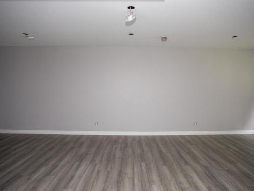 1771 Broadway Avenue, Thunder Bay, ON - Indoor Photo Showing Other Room