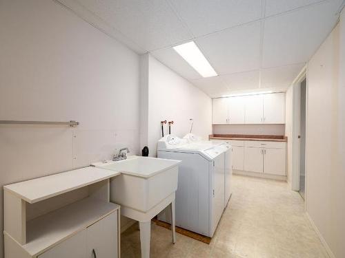 14-2030 Van Horne Drive, Kamloops, BC - Indoor Photo Showing Laundry Room