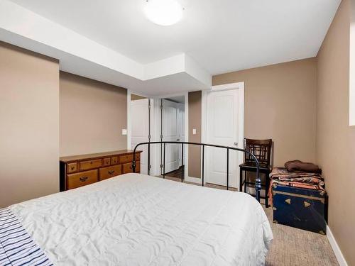 3001 Hilton Drive, Merritt, BC - Indoor Photo Showing Bedroom
