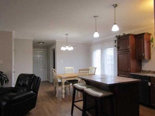 825 Huffman Court, Fort Frances, ON - Indoor Photo Showing Dining Room