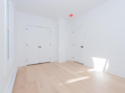 Master bedroom - 8225 Rue Drolet, Montréal (Villeray/Saint-Michel/Parc-Extension), QC - Indoor Photo Showing Other Room