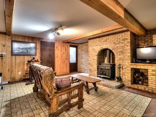 Family room - 104 Rue Campbell, Henryville, QC - Indoor With Fireplace