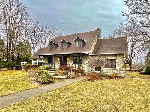 Frontage - 104 Rue Campbell, Henryville, QC - Outdoor With Deck Patio Veranda