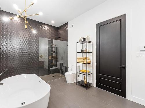 Ensuite bathroom - 4521 Rue Ringuette, Sherbrooke (Brompton/Rock Forest/Saint-Élie/Deauville), QC - Indoor Photo Showing Bathroom