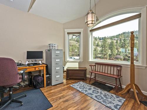 439 Panorama Crescent, Okanagan Falls, BC - Indoor Photo Showing Office