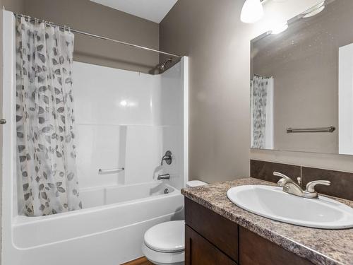 3174 Mustang Court, Kelowna, BC - Indoor Photo Showing Bathroom