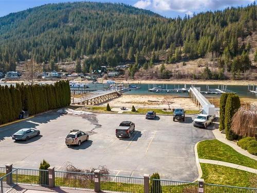 303-1002 Riverside Avenue, Sicamous, BC - Outdoor With View