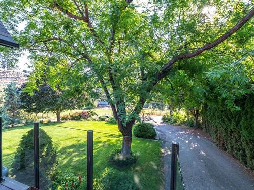 15594 Elsey Avenue, Summerland, BC - Outdoor
