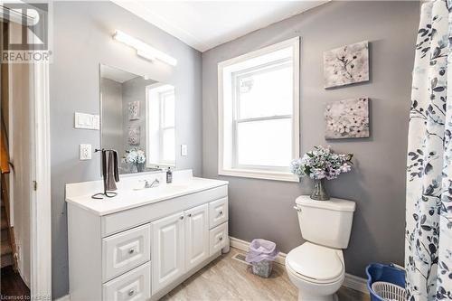 2452 Queensway Road, North Bay, ON - Indoor Photo Showing Bathroom