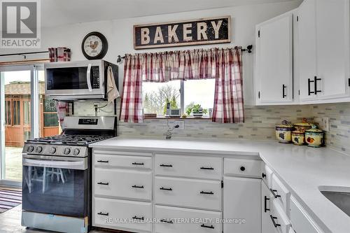848 County Rd 41, Brighton, ON - Indoor Photo Showing Kitchen