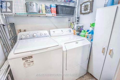 #1406 -75 Emmett Ave, Toronto, ON - Indoor Photo Showing Laundry Room