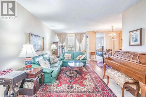 #1406 -75 Emmett Ave, Toronto, ON - Indoor Photo Showing Living Room