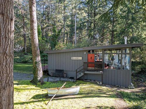 9224 Ardmore Dr, North Saanich, BC - Outdoor With Deck Patio Veranda