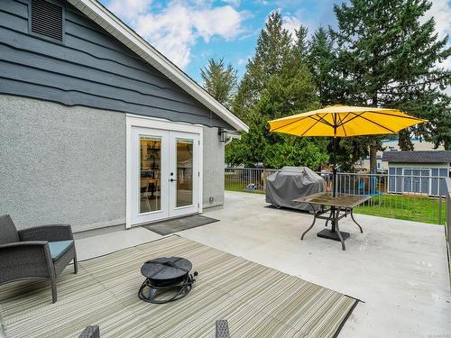 3513 Hallberg Rd, Nanaimo, BC - Outdoor With Deck Patio Veranda With Exterior