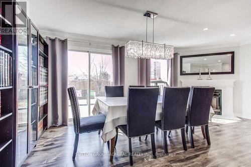 111 Gailcrest Circ, Vaughan, ON - Indoor Photo Showing Dining Room