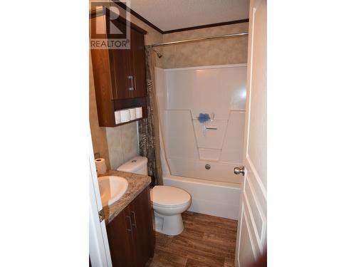 2305 Murray Road, Quesnel, BC - Indoor Photo Showing Bathroom