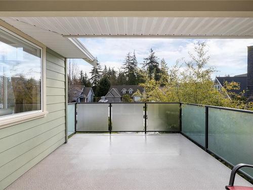 692 Abernathy Pl, Parksville, BC - Outdoor With Exterior