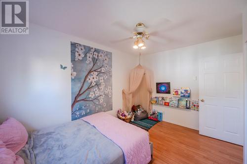 11818 Victoria Road S, Summerland, BC - Indoor Photo Showing Bedroom