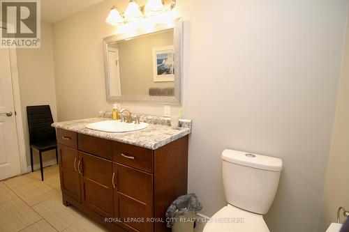 5862 Wellington Rd 7 Rr 6, Guelph/Eramosa, ON - Indoor Photo Showing Bathroom