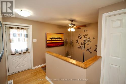 5862 Wellington Rd 7 Rr 6, Guelph/Eramosa, ON - Indoor Photo Showing Other Room