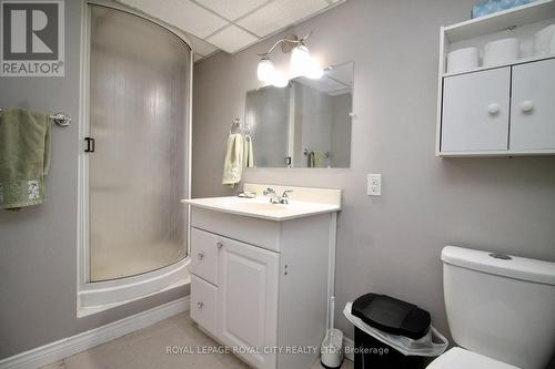 5862 Wellington Rd 7 Rr 6, Guelph/Eramosa, ON - Indoor Photo Showing Bathroom