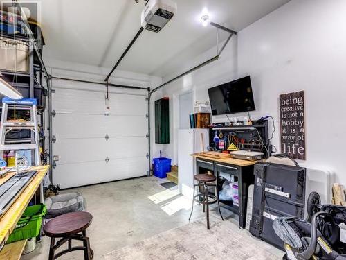 47 Iskoot Crescent, Whitehorse, YT - Indoor Photo Showing Garage