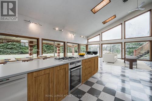 1751 Kirkwall Road, Hamilton, ON - Indoor Photo Showing Kitchen