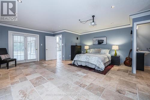 1751 Kirkwall Road, Hamilton, ON - Indoor Photo Showing Bedroom