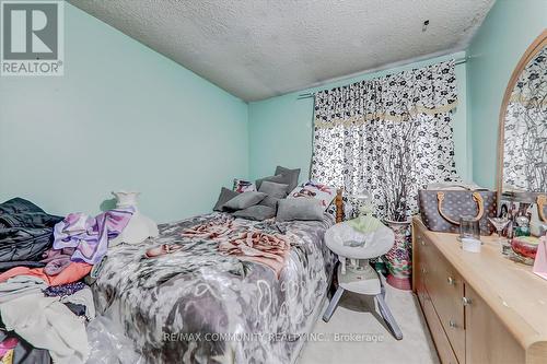 44 - 161 Wickson Trail, Toronto, ON - Indoor Photo Showing Bedroom